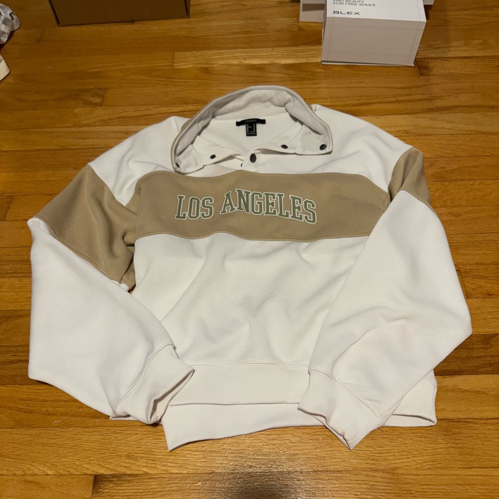 Forever 21 Unisex Los Angeles White and Tan Sweater